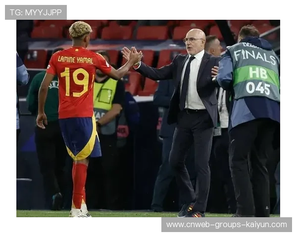 巴塞罗那反抢成功，亚马尔立刻形成攻门